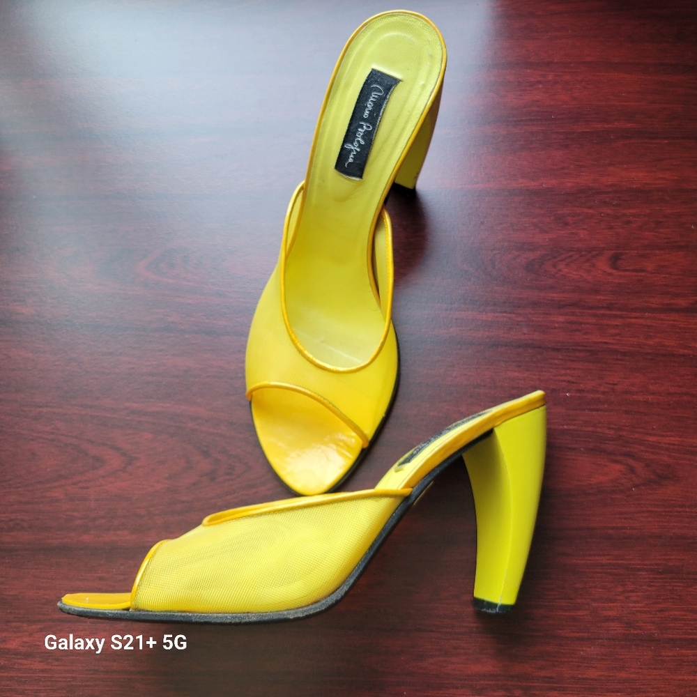 Vibrant Yellow Stiletto Heels with Glossy Finish